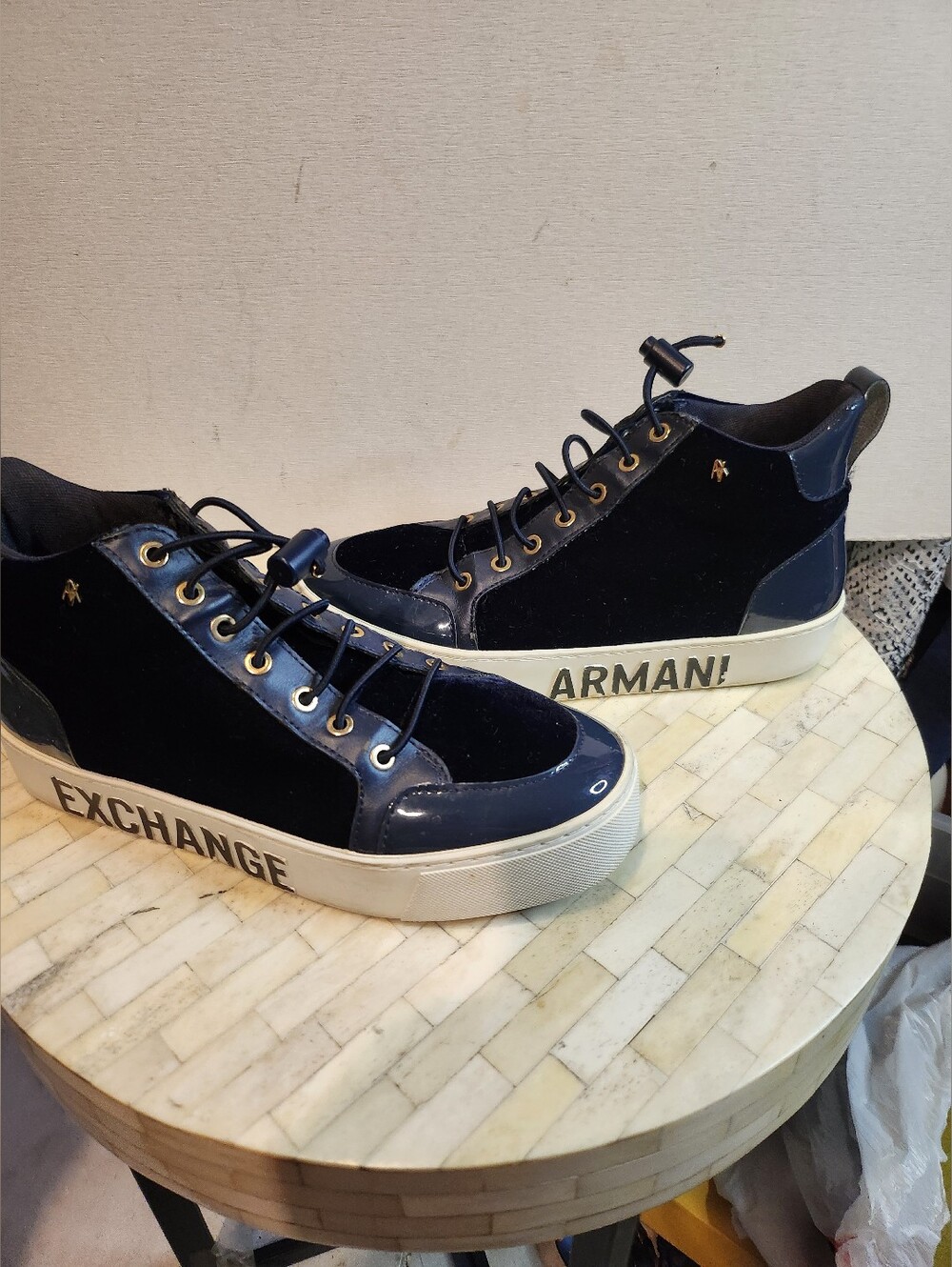 Armani Exchange navy blue high-top sneakers velvet & patent leather size 7